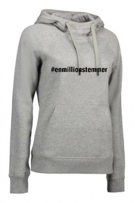 Core Hoodie Dame - #enmillionstemmer